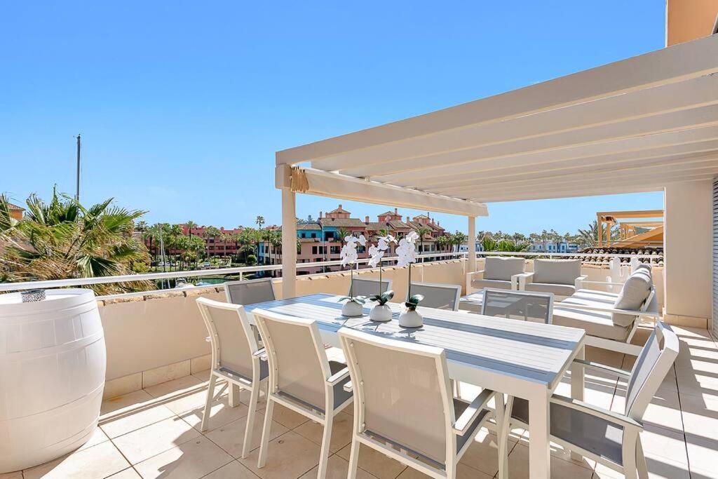 Yolo Spaces - Sotogrande Sea View Penthouse San Roque  Buitenkant foto
